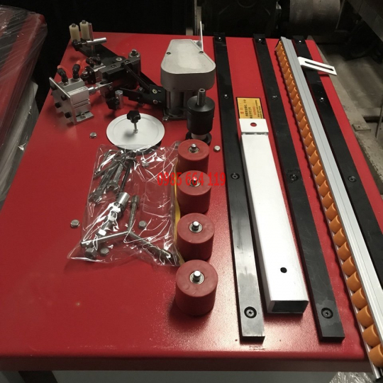 Máy gỗ dán cạnh gỗ