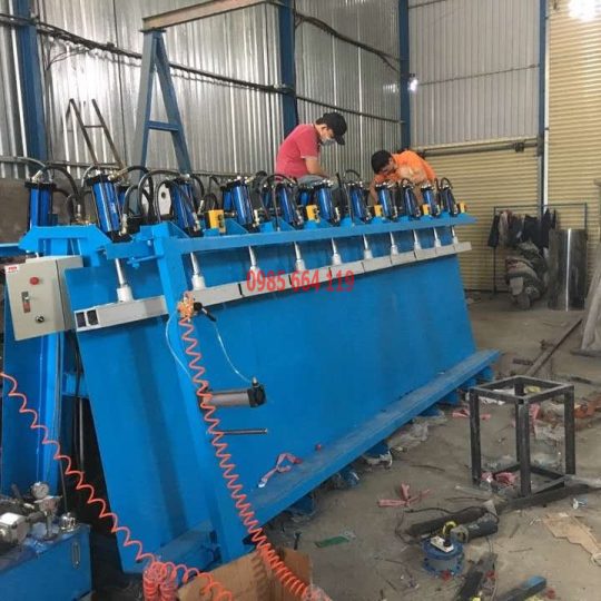 Cảo gép khối chữ A