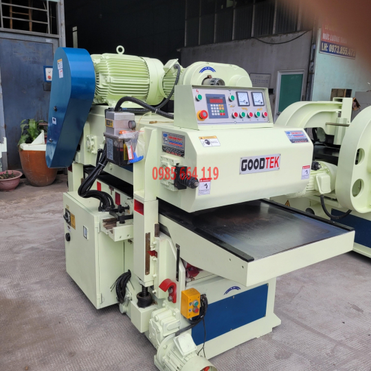 máy bào 2 mặt dao xoắn good tek  - máy bào