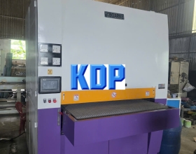 MÁY CHÀ NHÁM THÙNG 1,3M CÓ TRỤC BÀO