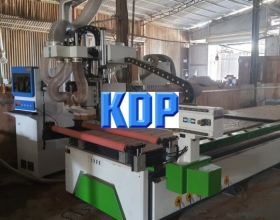 MÁY CNC 3 đầu 2 bàn