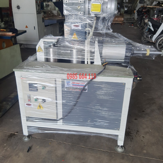 máy ép cước khung tròn có gia nhiệt