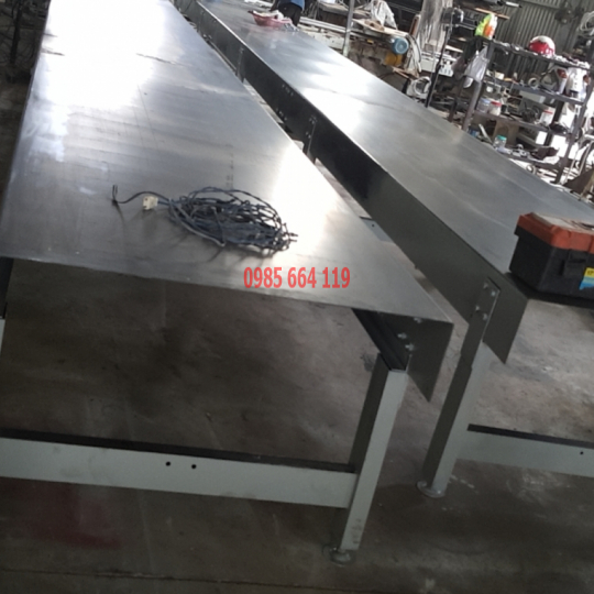 bảng tải chà nhám , đưa phôi