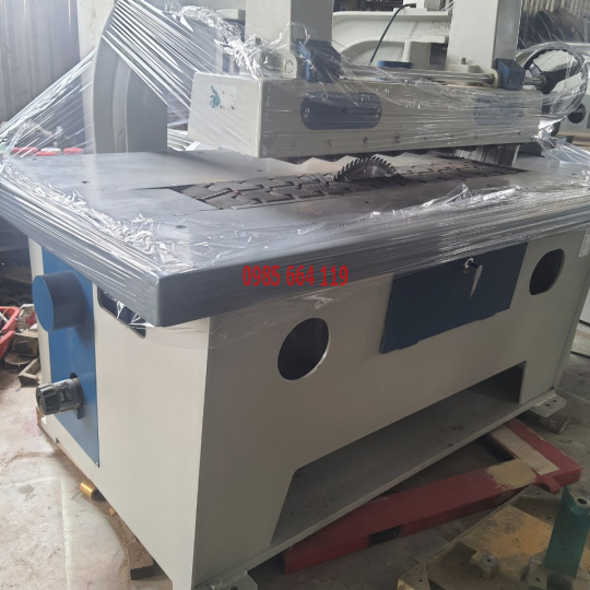 MÁY CƯA RONG LIPSO LƯỠI DƯỚI , JOWAY, ĐÀI LOAN, MOTORS 20HP