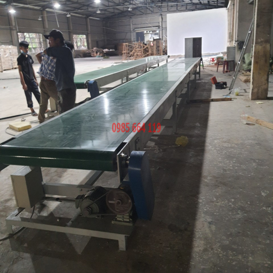 bảng tải chà nhám , đưa phôi