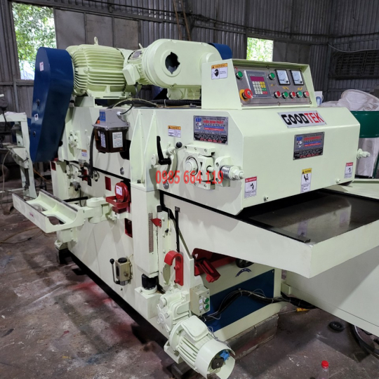 máy bào 2 mặt dao xoắn