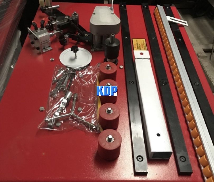 Máy gỗ dán cạnh gỗ