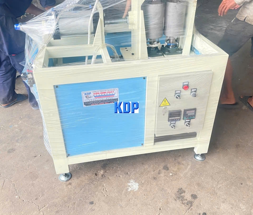 Máy cnc đánh rảnh hộc tủ