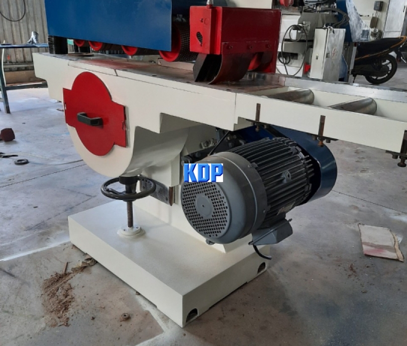 Máy gỗ cưa rong nhiều lưỡi