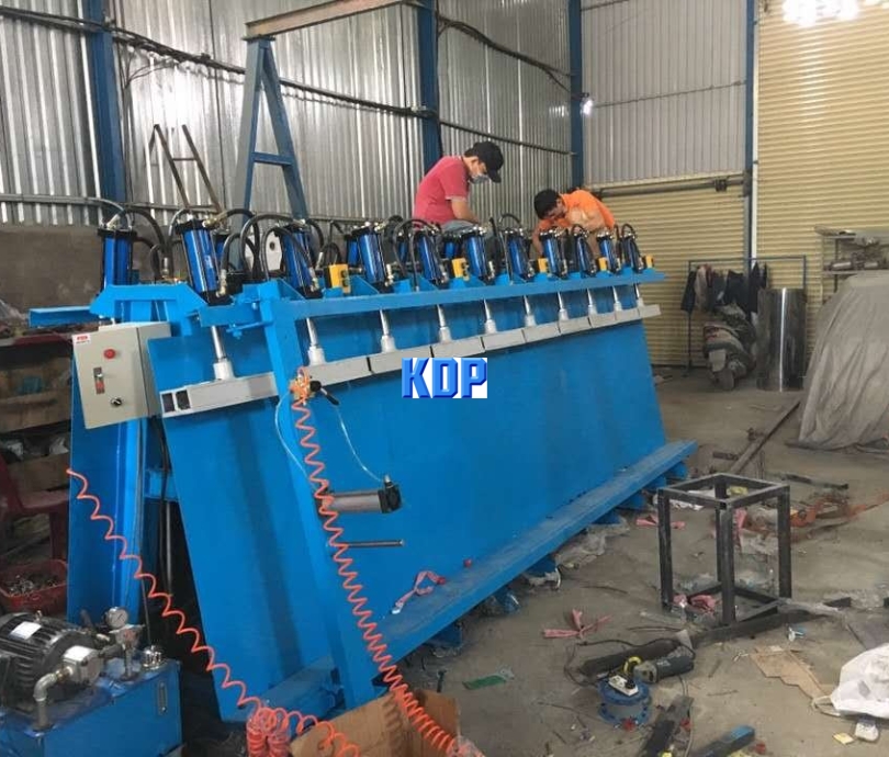 Cảo gép khối chữ A