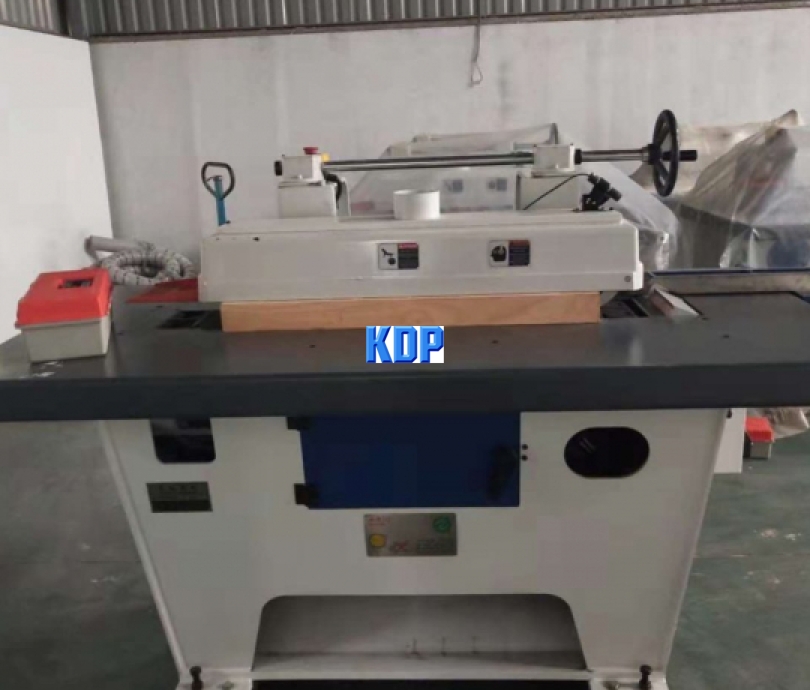 Máy gỗ lipsaw lưỡi dưới