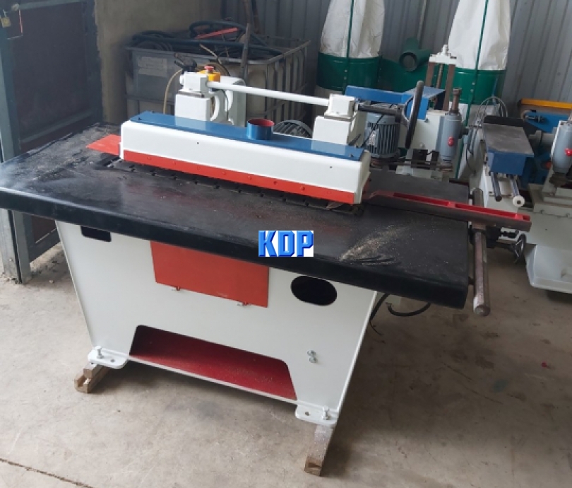 máy gỗ cưa rong lipso lưỡi dưới 