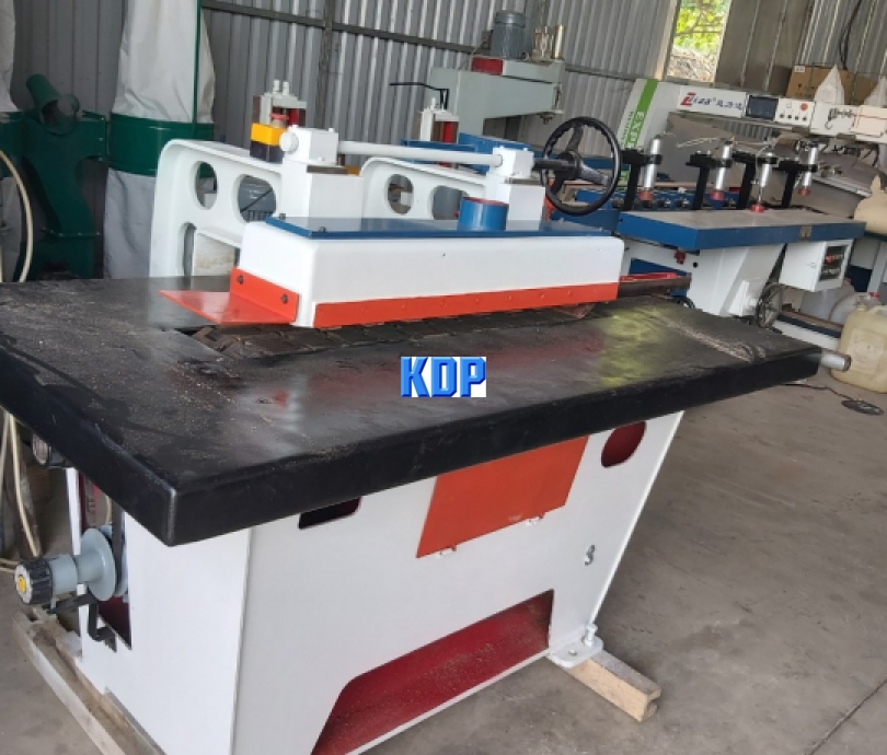 máy gỗ cưa rong lipso lưỡi dưới 