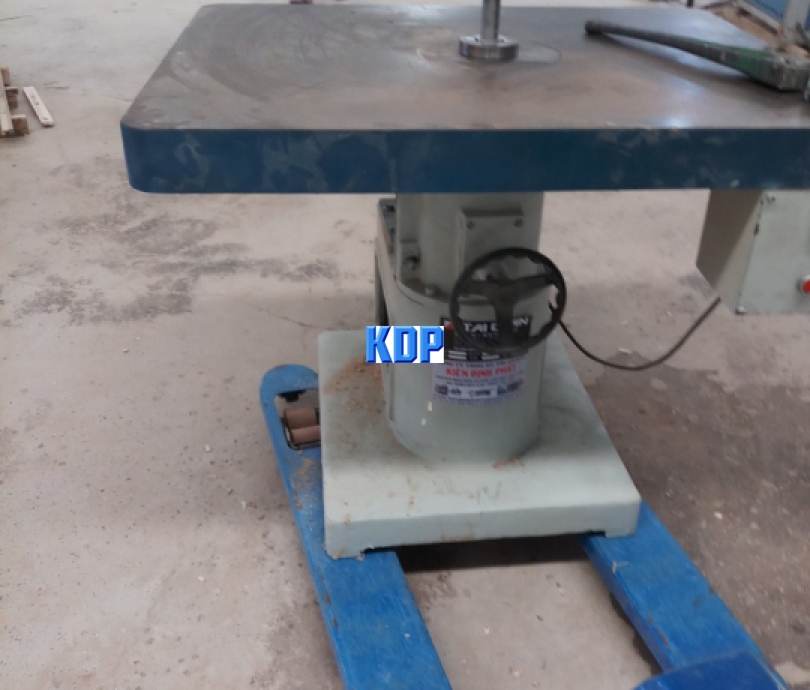 MÁY GỖ TUBI 1 TRỤC