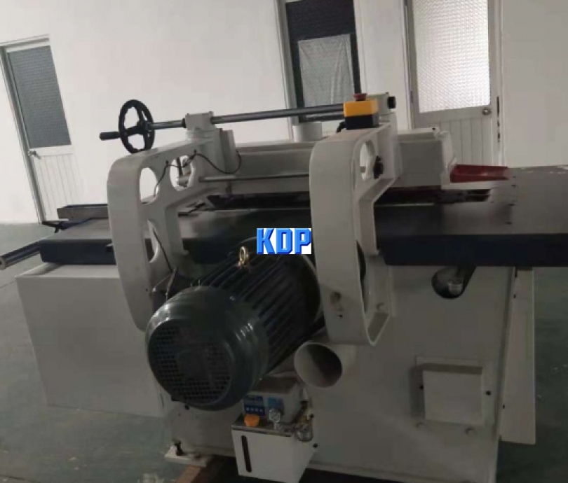 Máy gỗ lipsaw lưỡi dưới