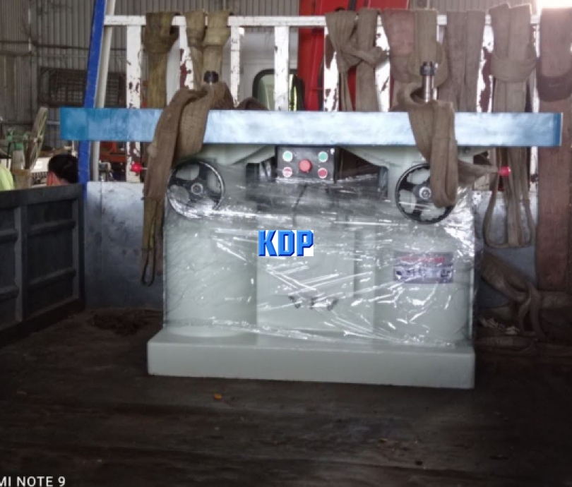 MÁY TUBI 2 TRỤC ĐÀI LOAN