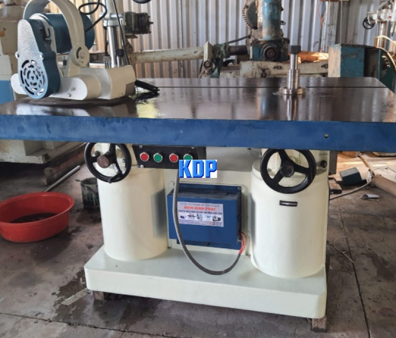 MÁY TUBI 2 TRỤC ĐÀI LOAN