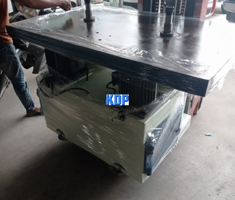 MÁY TUBI 2 TRỤC ĐÀI LOAN