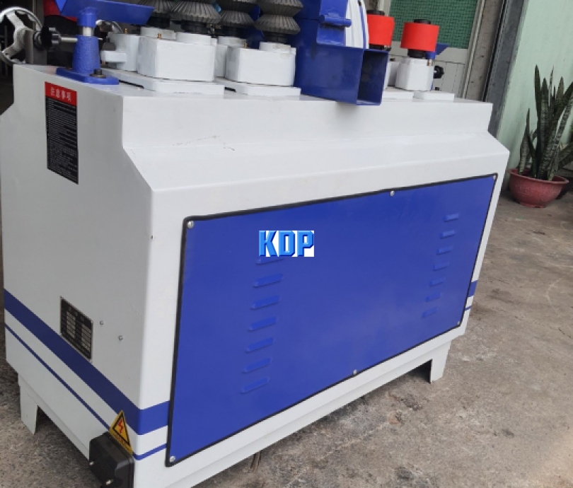 máy tiện cây tròn - KDP