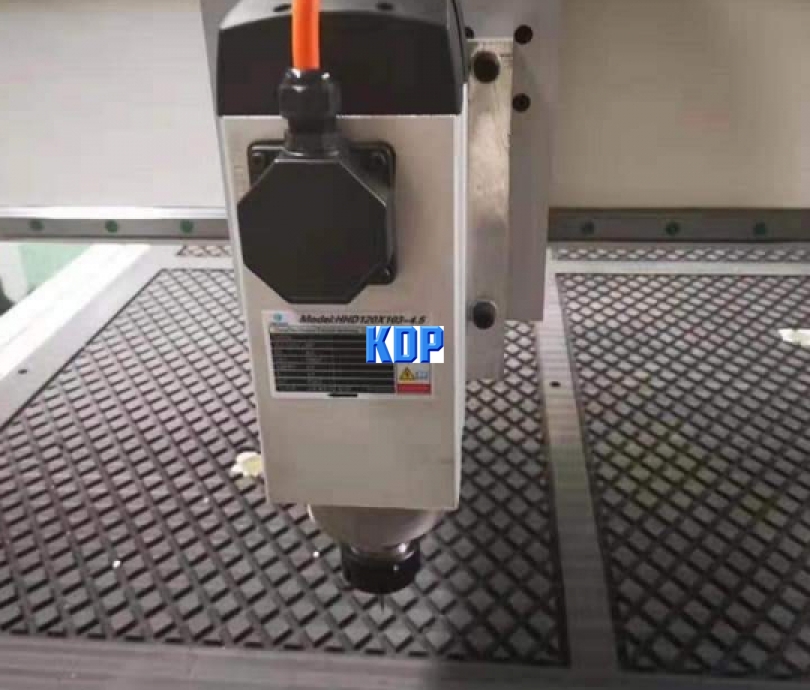 máy cnc 1 đầu - KDP