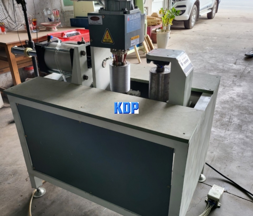 máy ép cước khung tròn có gia nhiệt