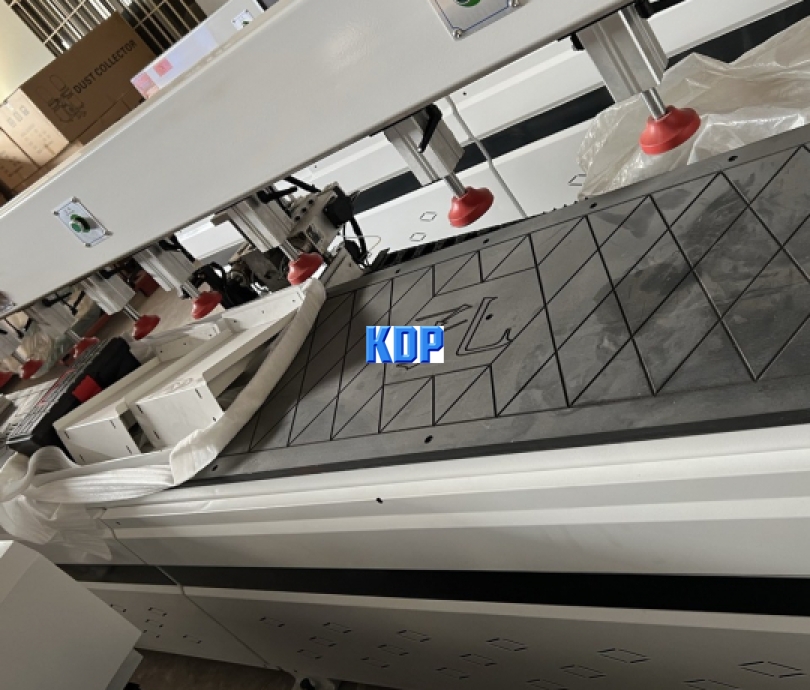 Máy khoan, đục mộng âm, mông dương bằng lazer