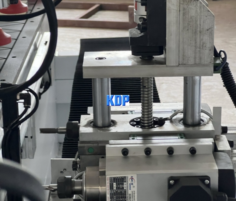 Máy khoan, đục mộng âm, mông dương bằng lazer