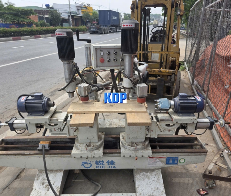 Máy khoan 2 đầu 4 phương - máy khoan gỗ Sài Gòn