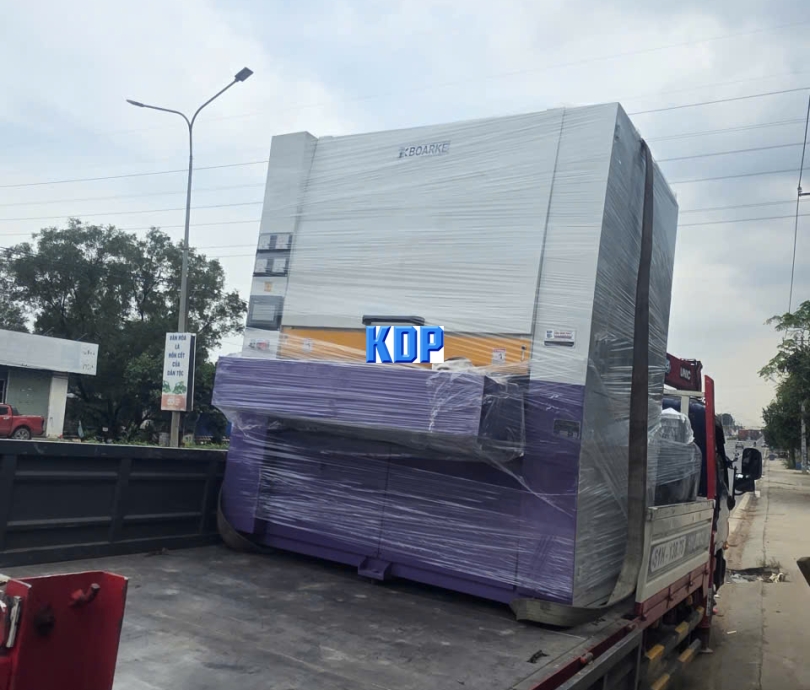 MÁY CHÀ NHÁM THÙNG 1,3M CÓ TRỤC BÀO