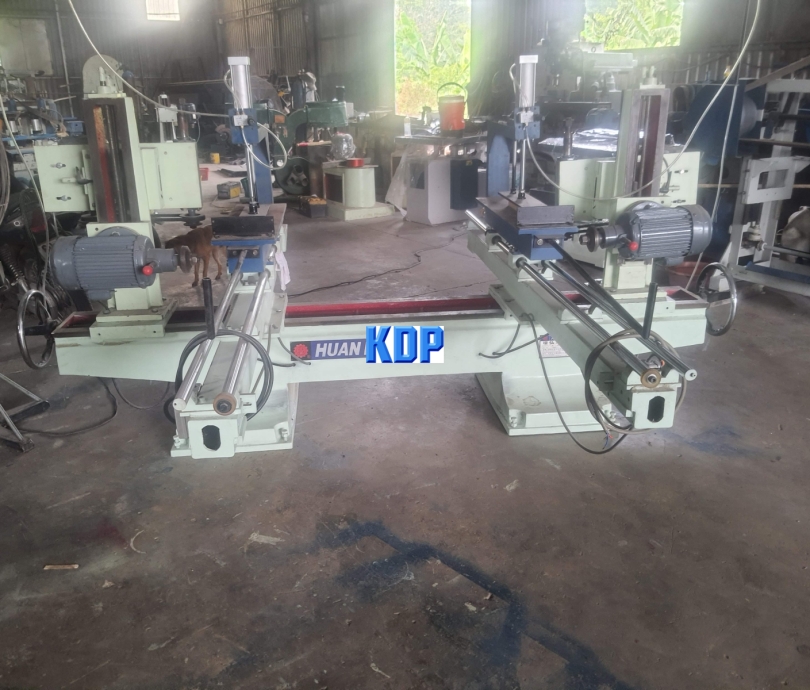 máy cắt phay 2 đầu 2 bàn 2,4m